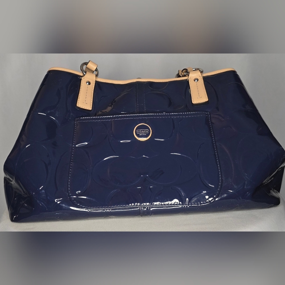 Coach Patent Leather Signature Tote – Navy Blue with Tan Trim, Leather Handles - Picture 4 of 11